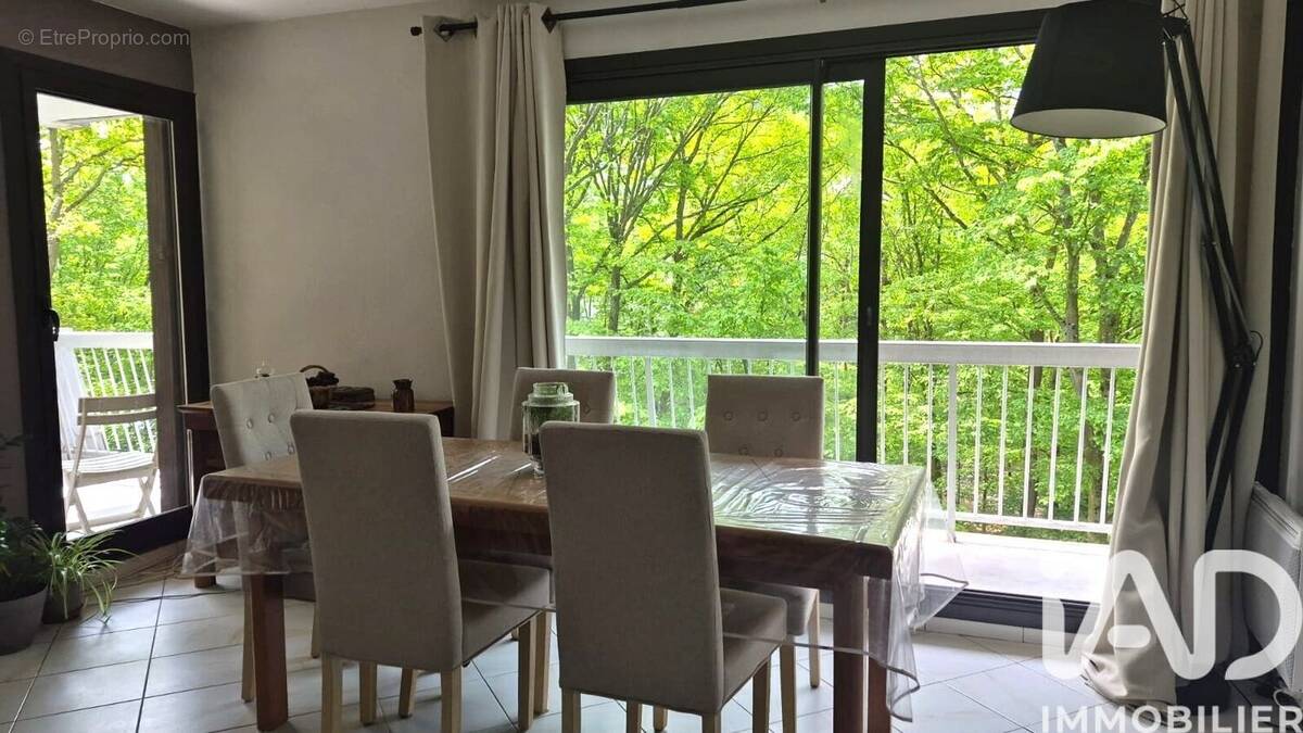 Photo 1 - Appartement à TREMBLAY-EN-FRANCE