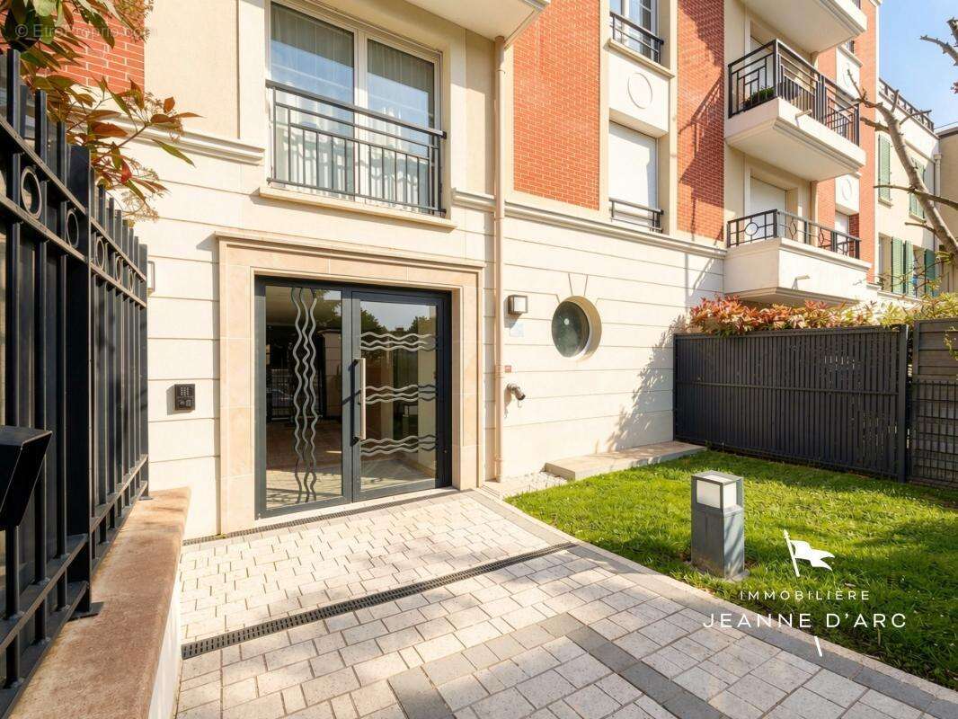 Appartement à PLAISIR