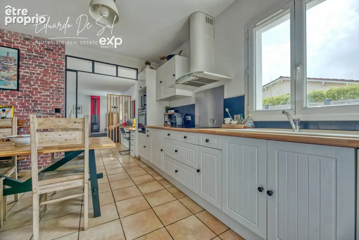 Maison 120 m² à Blanquefort  - photo 8