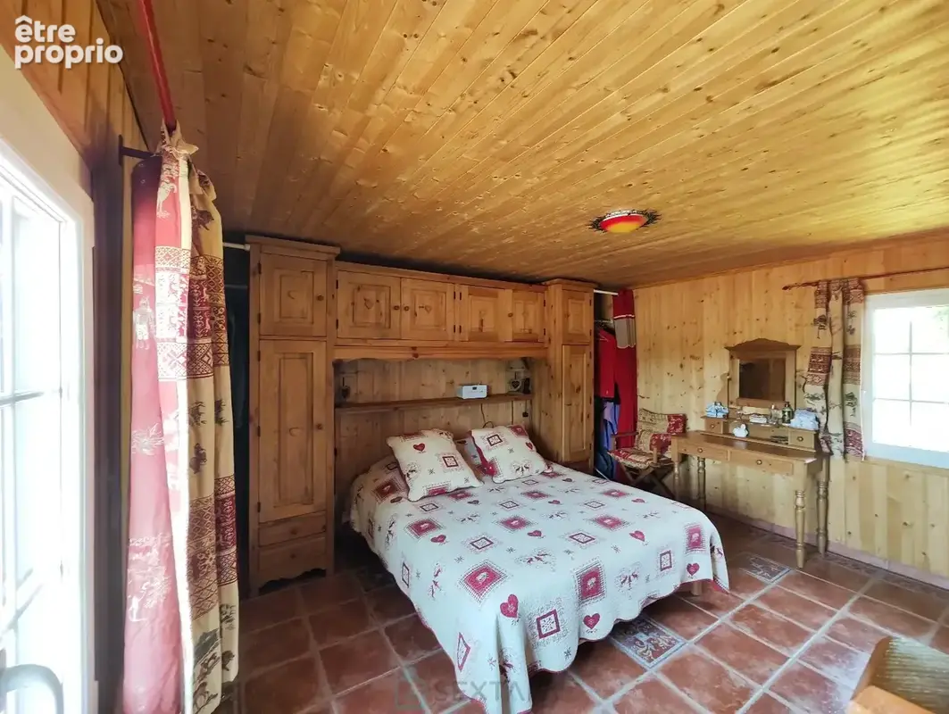 Agréable maison dans écrin de verdure (7350 m²), au calme, avec jolie vue - photo 3