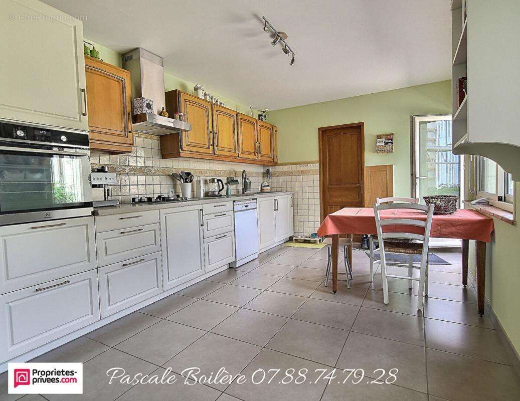 Maison de bourg - Courléon (49390) - photo 5