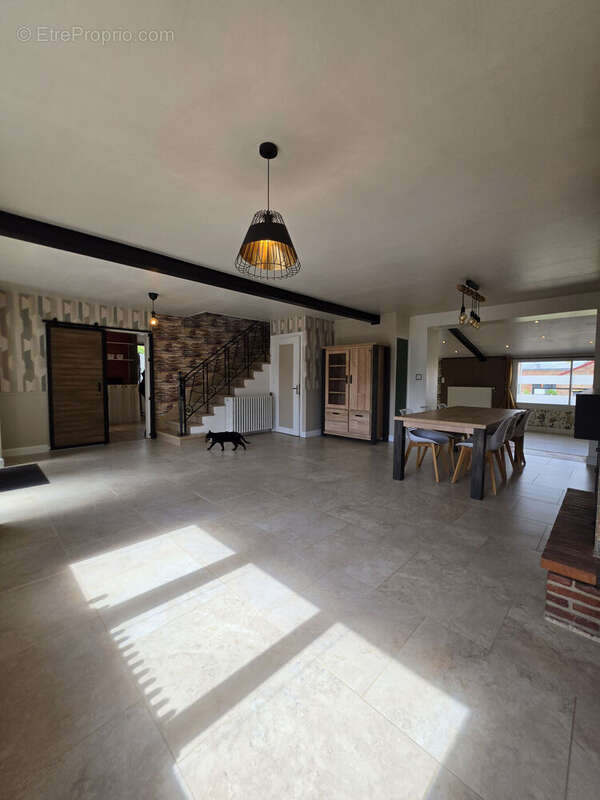 Maison 152 m² à Wallon-Cappel  - photo 3