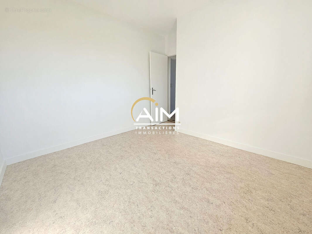 Maison à MONTLOUIS-SUR-LOIRE