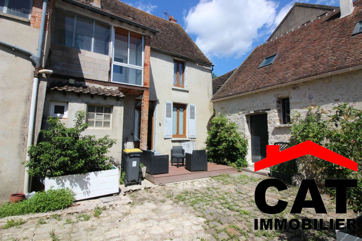 Maison à MORET-SUR-LOING