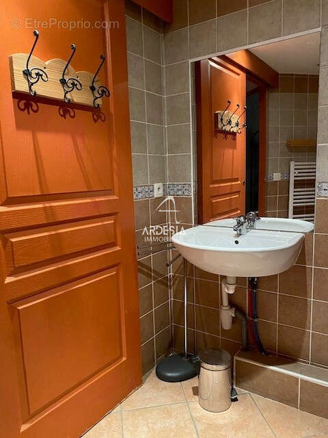 Appartement à LE CHATEL