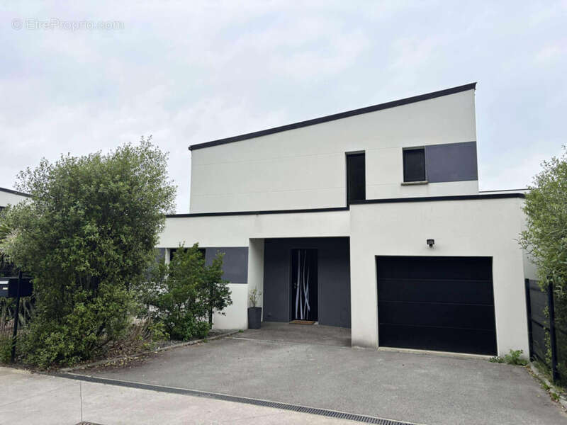 Maison à REDON