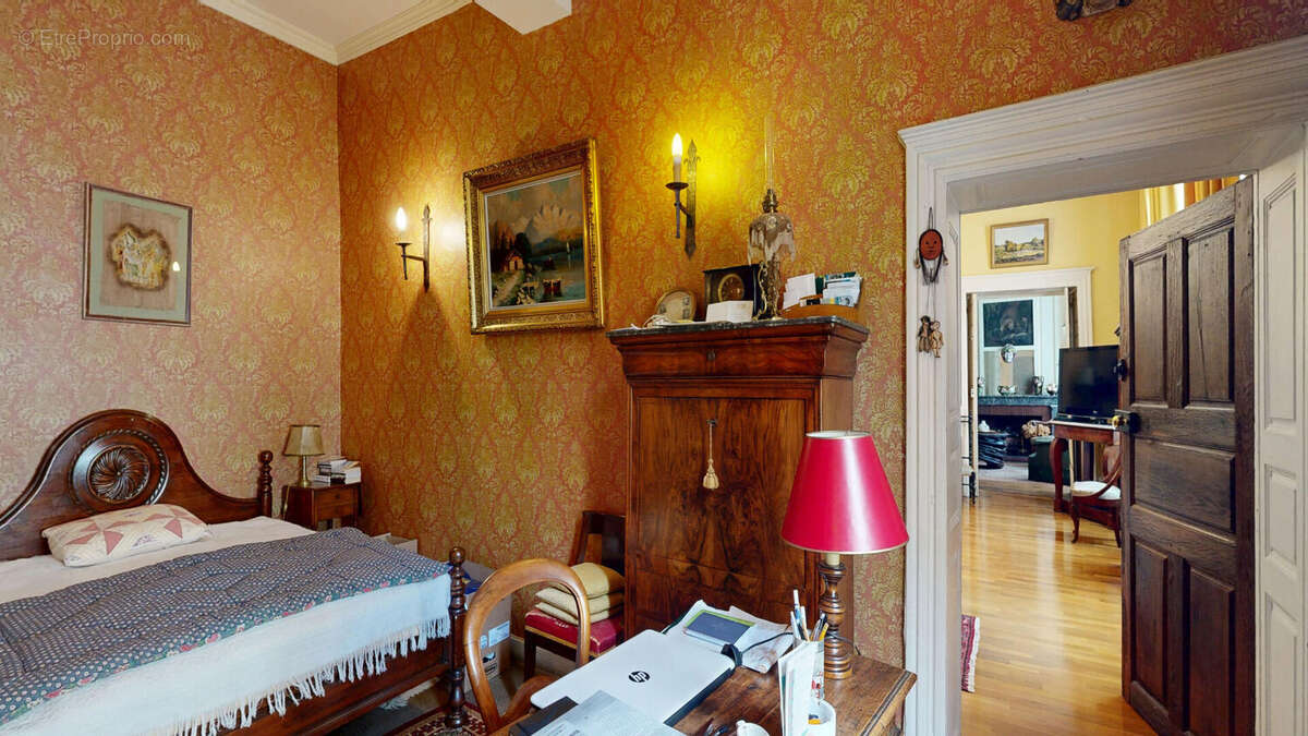 Appartement à MOULINS