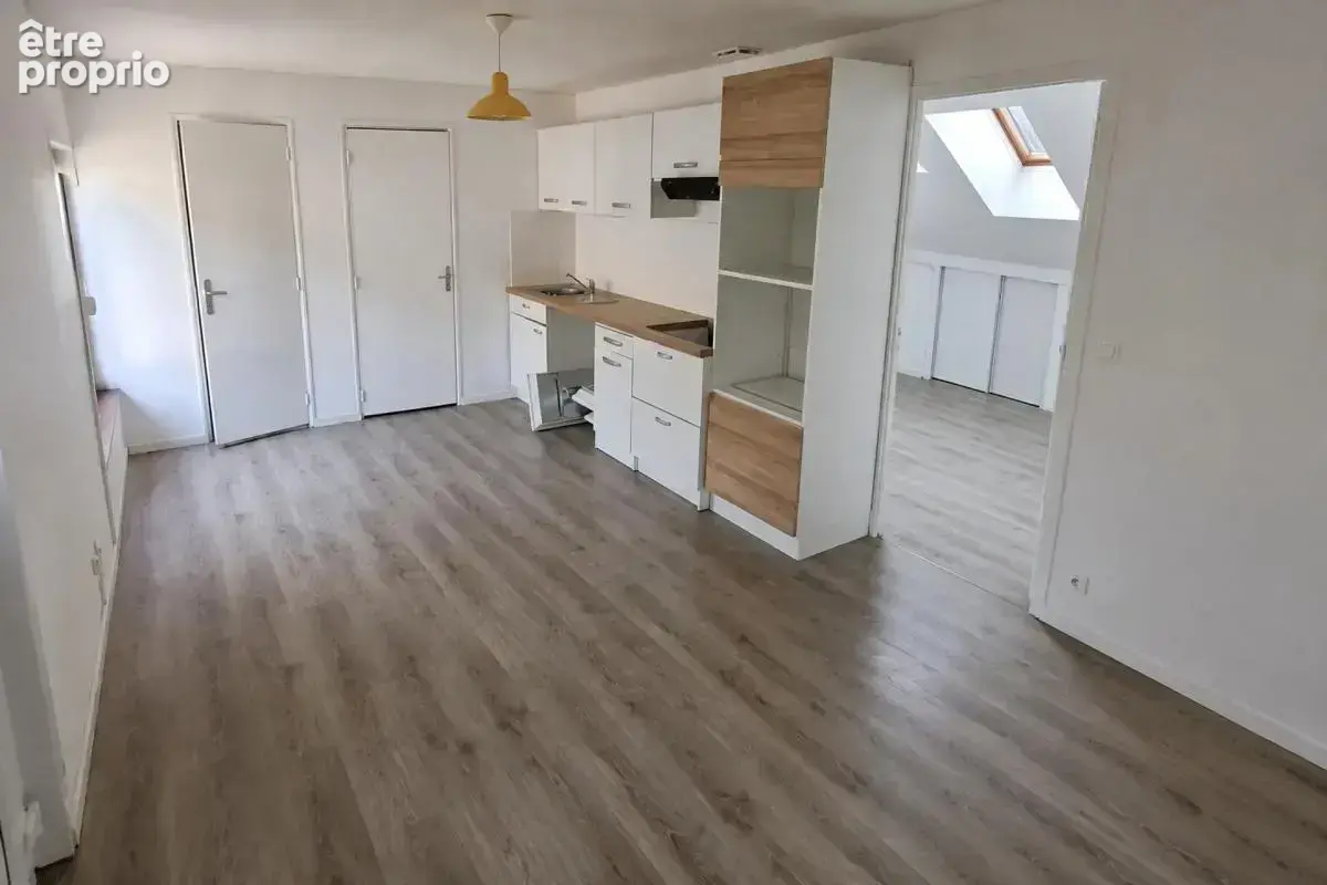 Maison d'habitation en vente à Bolbec avec T1 indépendant loué - photo 3
