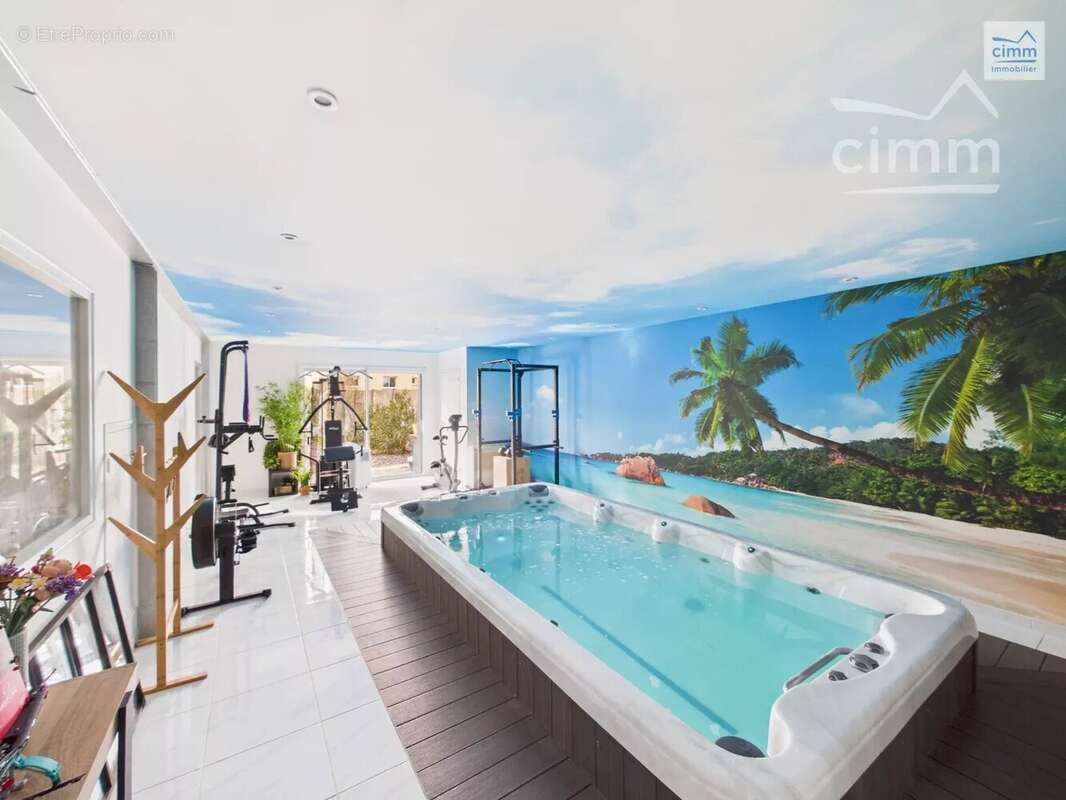 Maison à LES BRULAIS