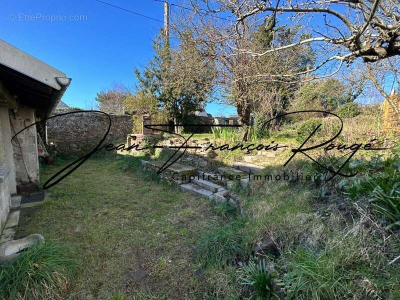 Maison à AGON-COUTAINVILLE