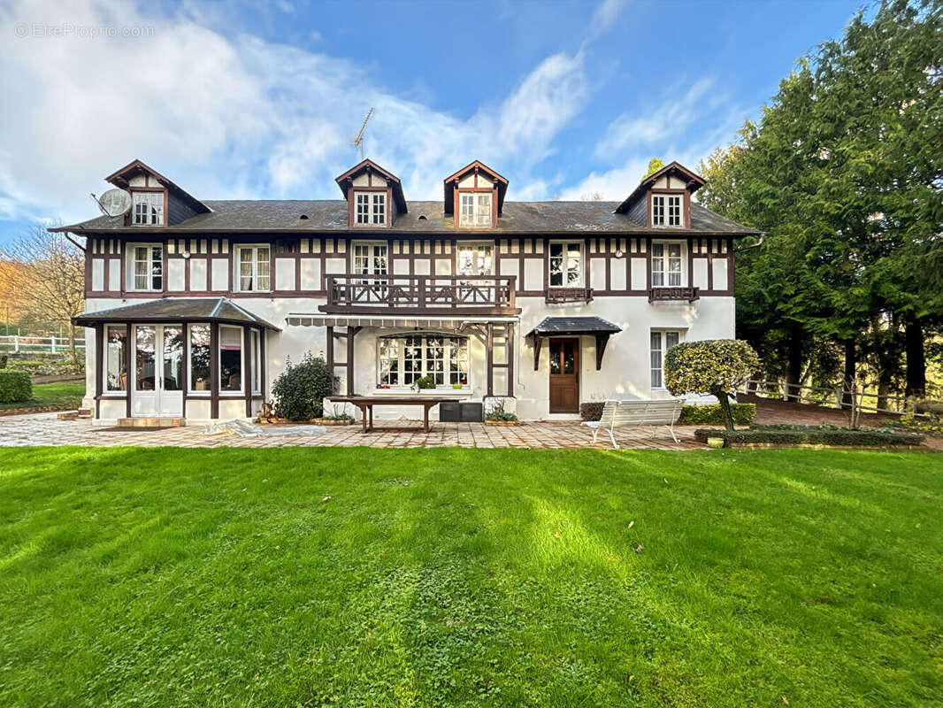 Maison à BERNAY