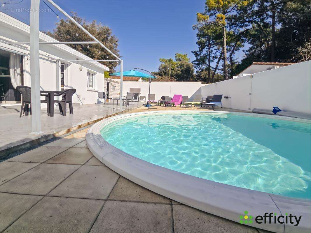 Maison à SAINTE-MARIE-DE-RE