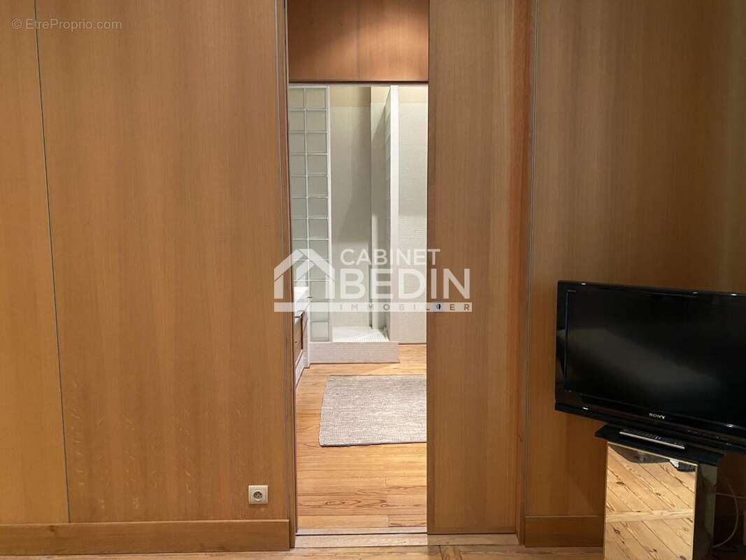 Appartement à BORDEAUX