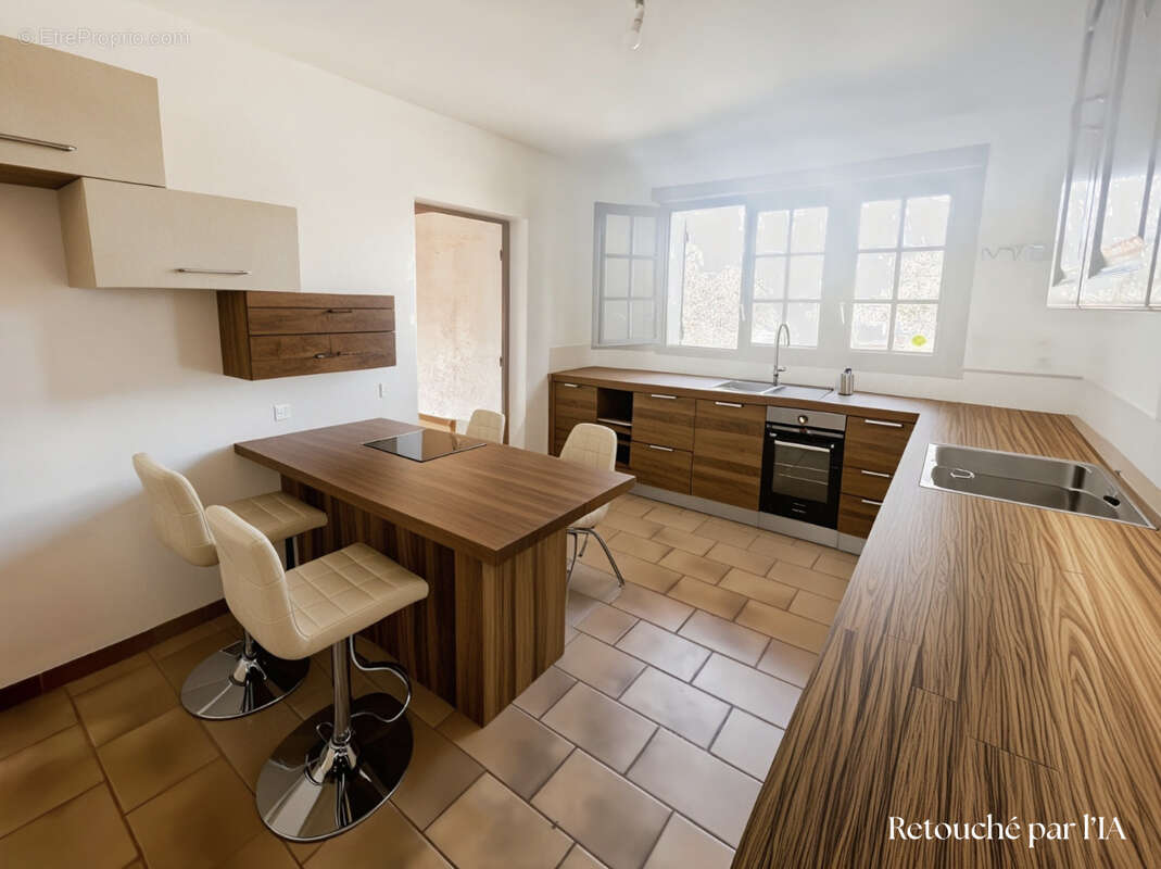 Maison à SAINT-MARTIN-D&#039;URIAGE