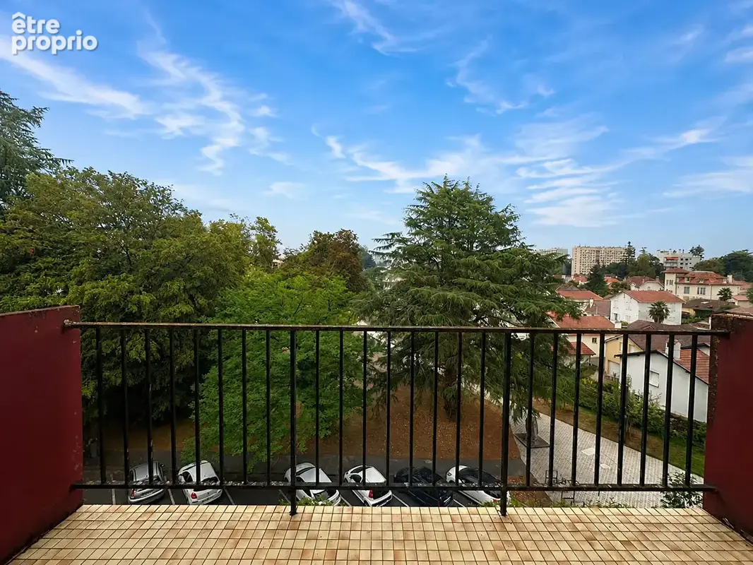 Quartier st joseph, balcon, vue dégagée, 2 chambres - photo 5