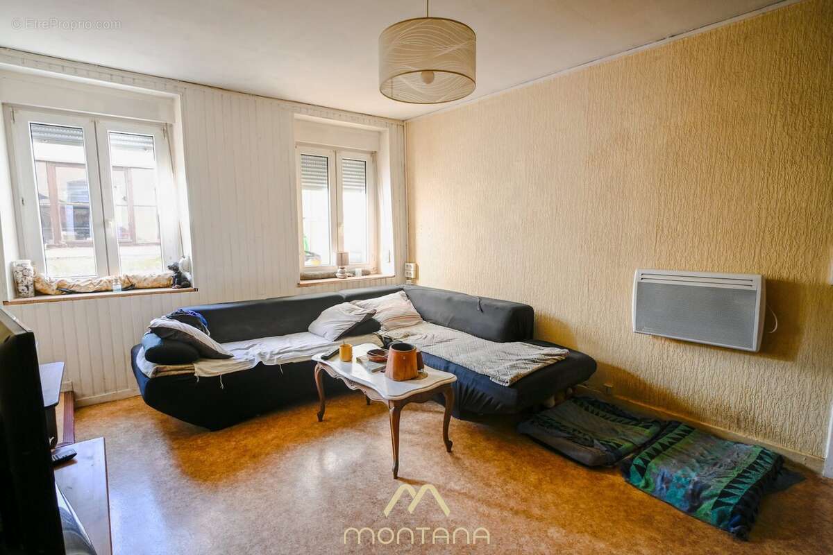 Maison à HAUTE-VIGNEULLES