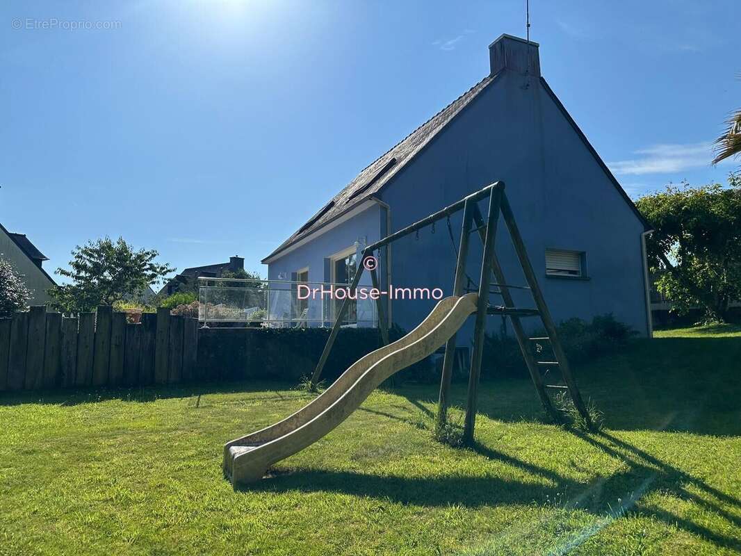 Maison 128 m² à Grand-Champ  - photo 5