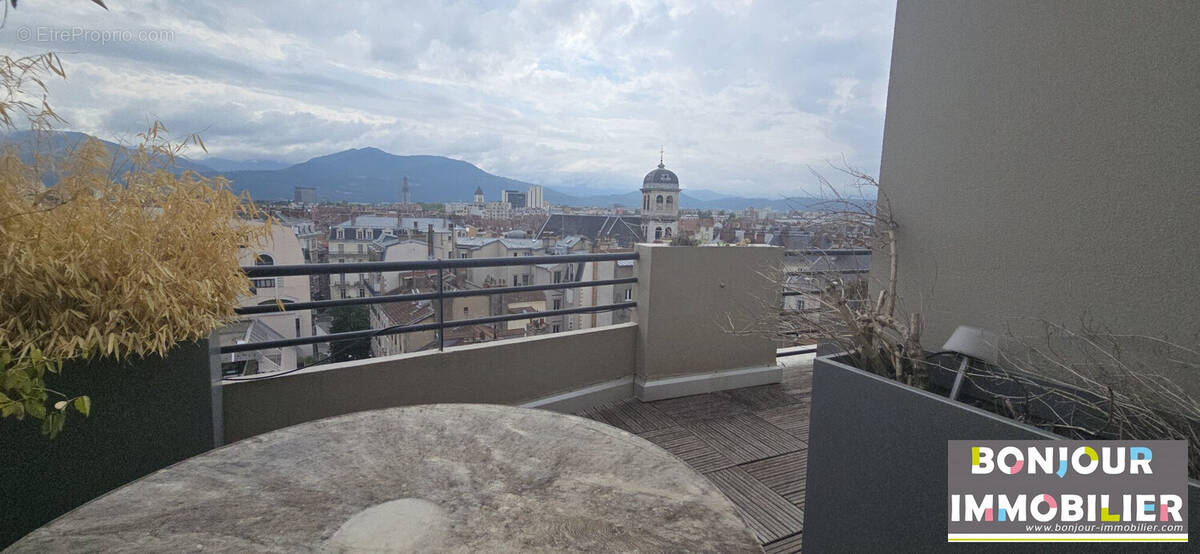 Appartement à GRENOBLE
