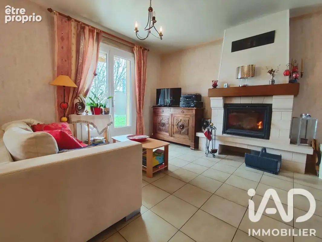 Photo 1 - Maison à CONFOLENS