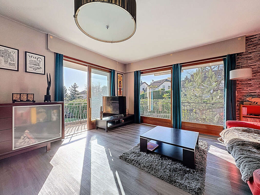 Appartement à ANNECY-LE-VIEUX