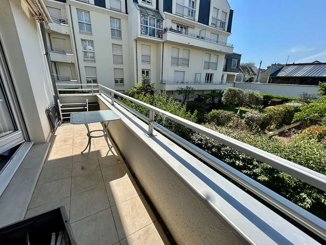 Appartement à POISSY