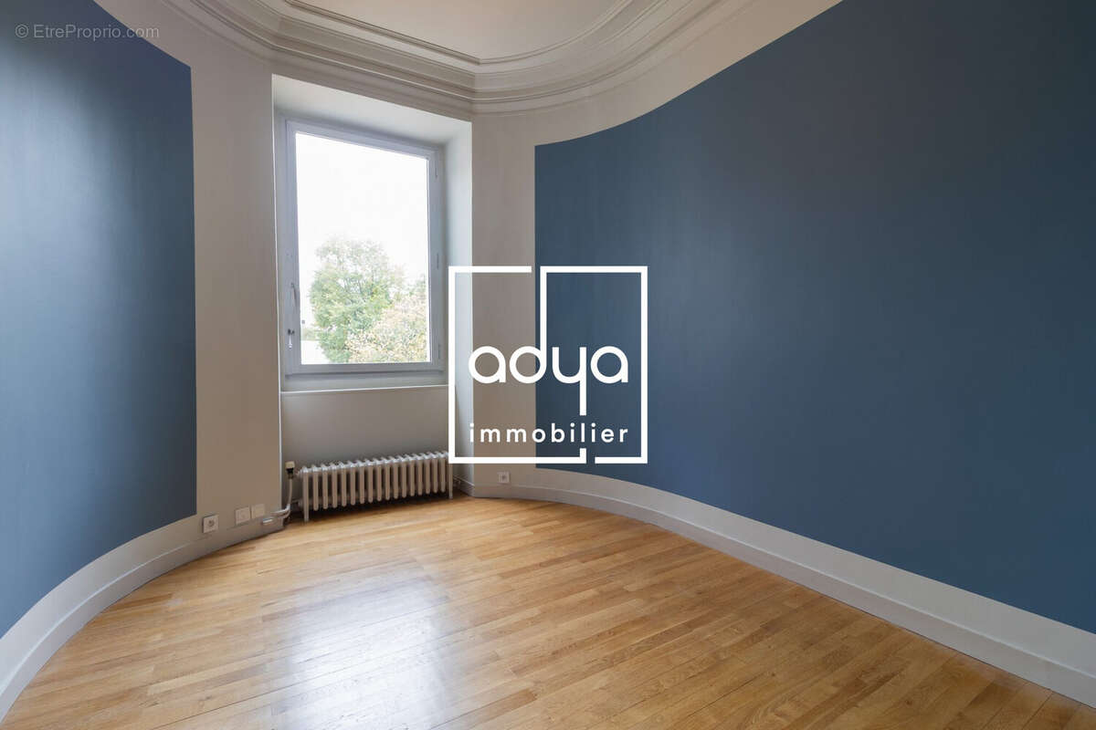 Appartement 95 m² à Cholet  - photo 3