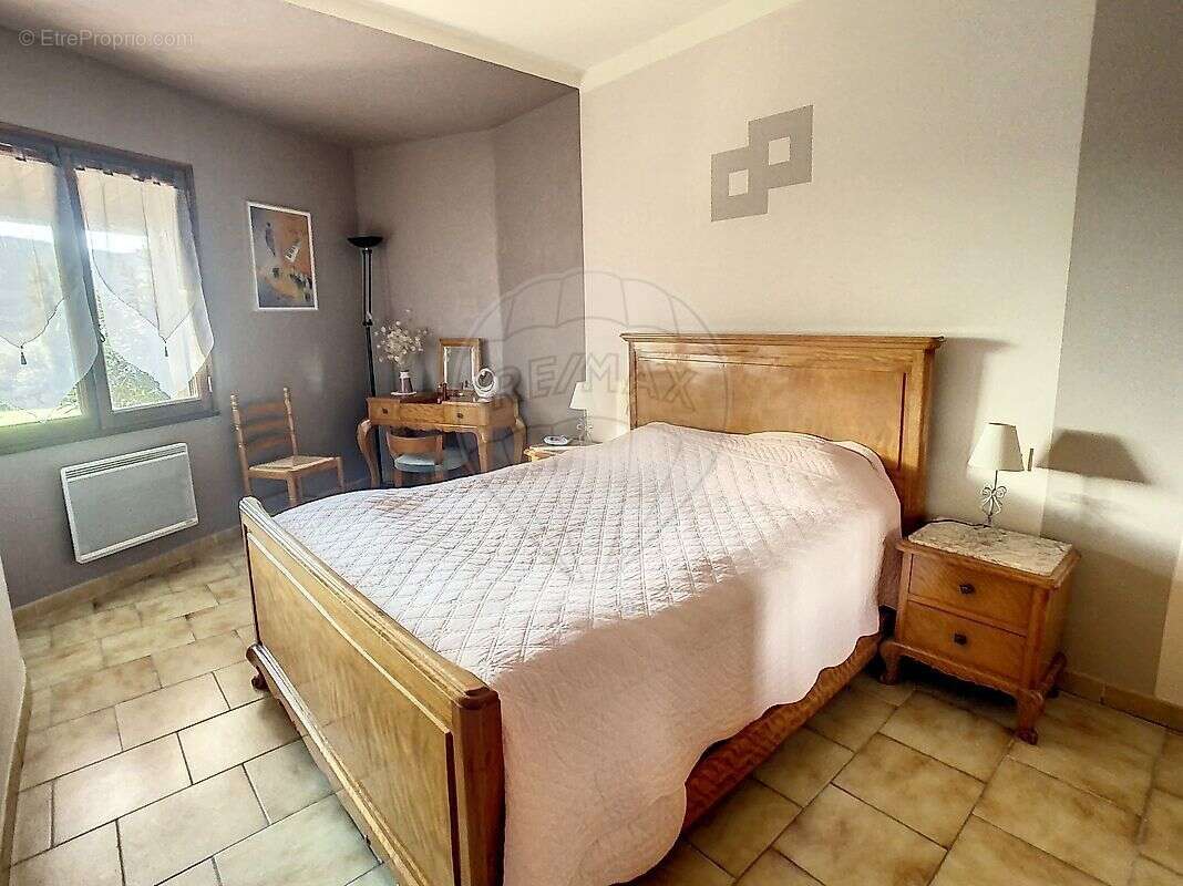 Maison à BOISSET-ET-GAUJAC