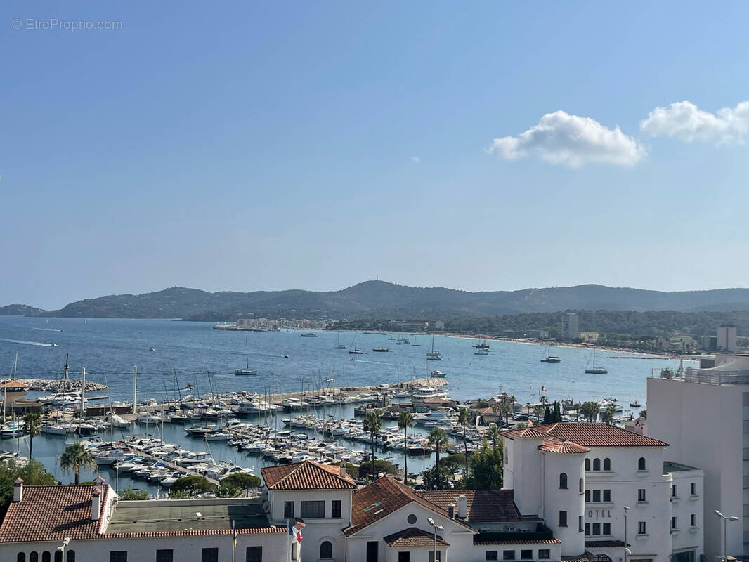 Photo Appartement à Le Lavandou au prix de 450 000€