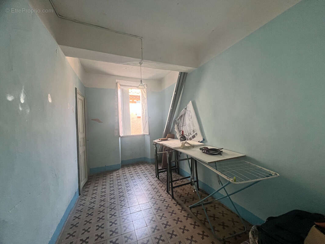 Maison à CASCASTEL-DES-CORBIERES