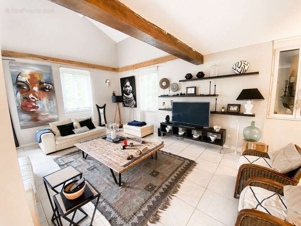 maison #landes #gabarret #dépendances #piscine #cheveaux 