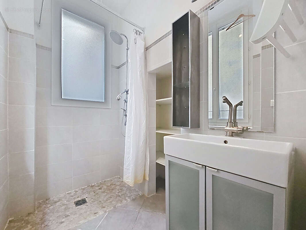 Bel appartement bourgeois 4 pièces à Avignon - photo 5