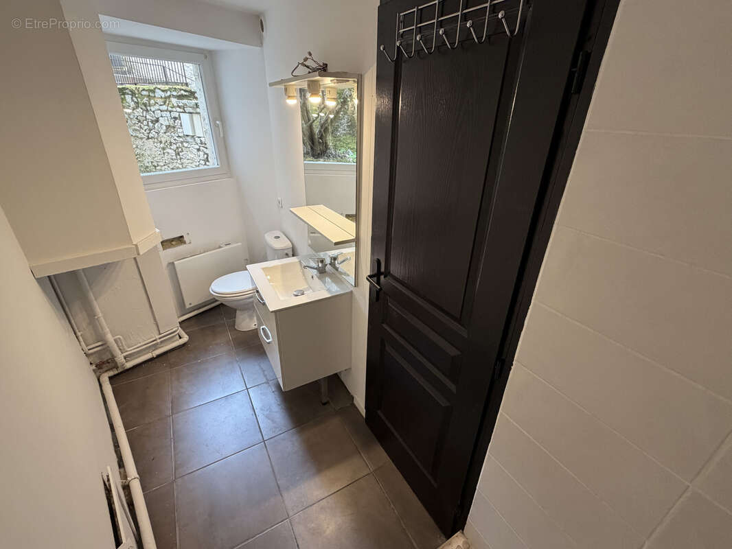 Appartement à PUY-L'EVEQUE