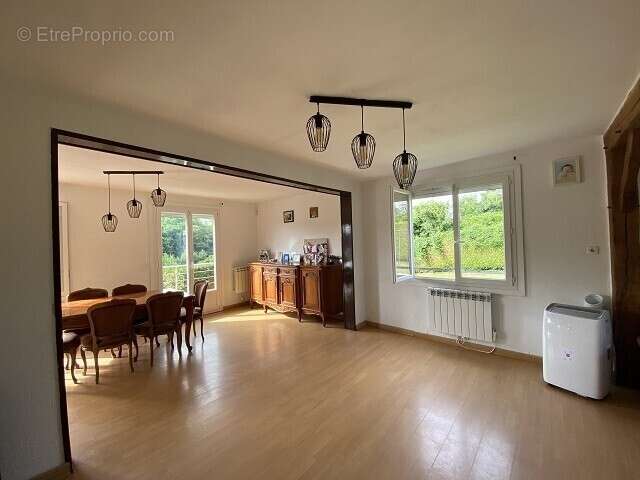 Maison 157 m² à Maignelay-Montigny  - photo 8