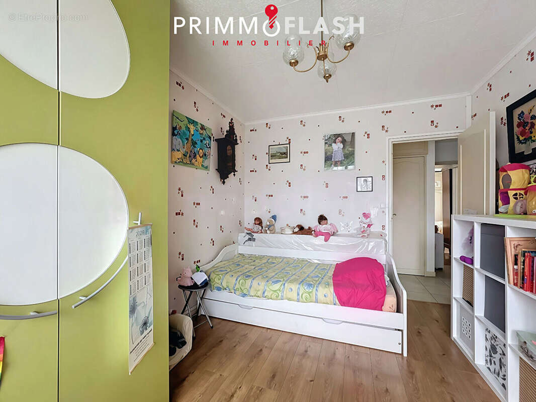 Appartement à AUBERVILLIERS