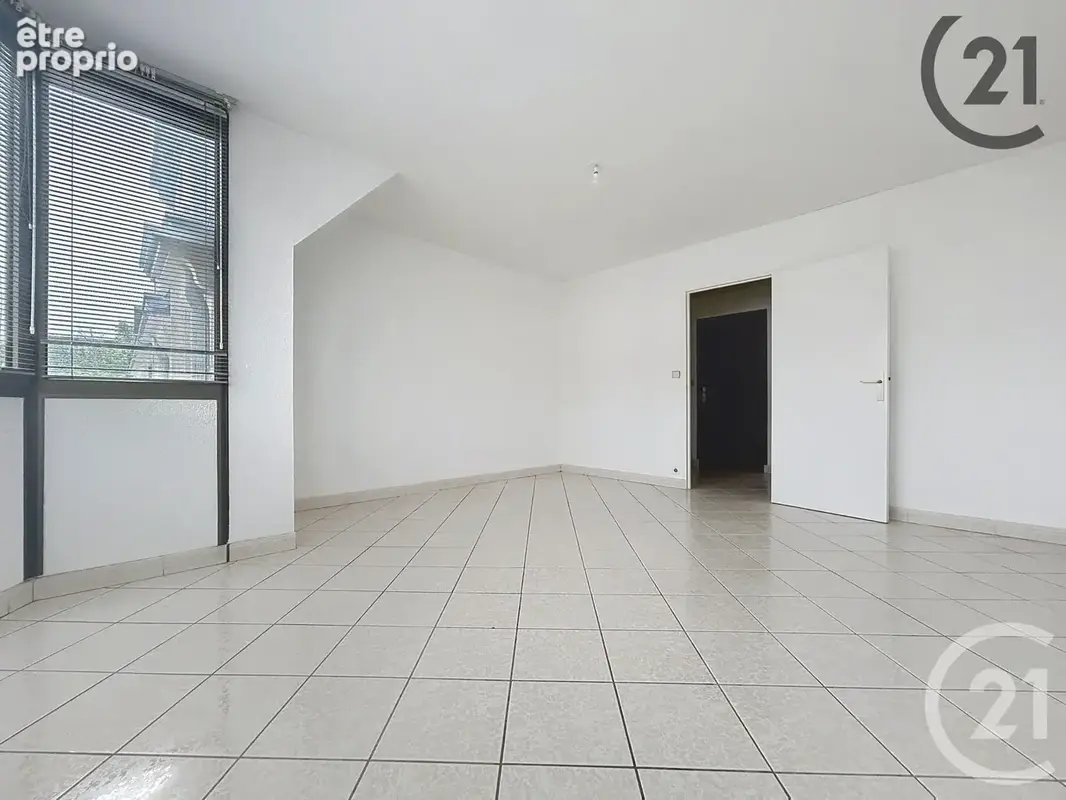 Appartement 3 pièces 84 m² à vendre à Montereau-Fault-Yonne (77130) - photo 3
