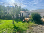 Maison à SAINTE-RADEGONDE-DES-NOYERS