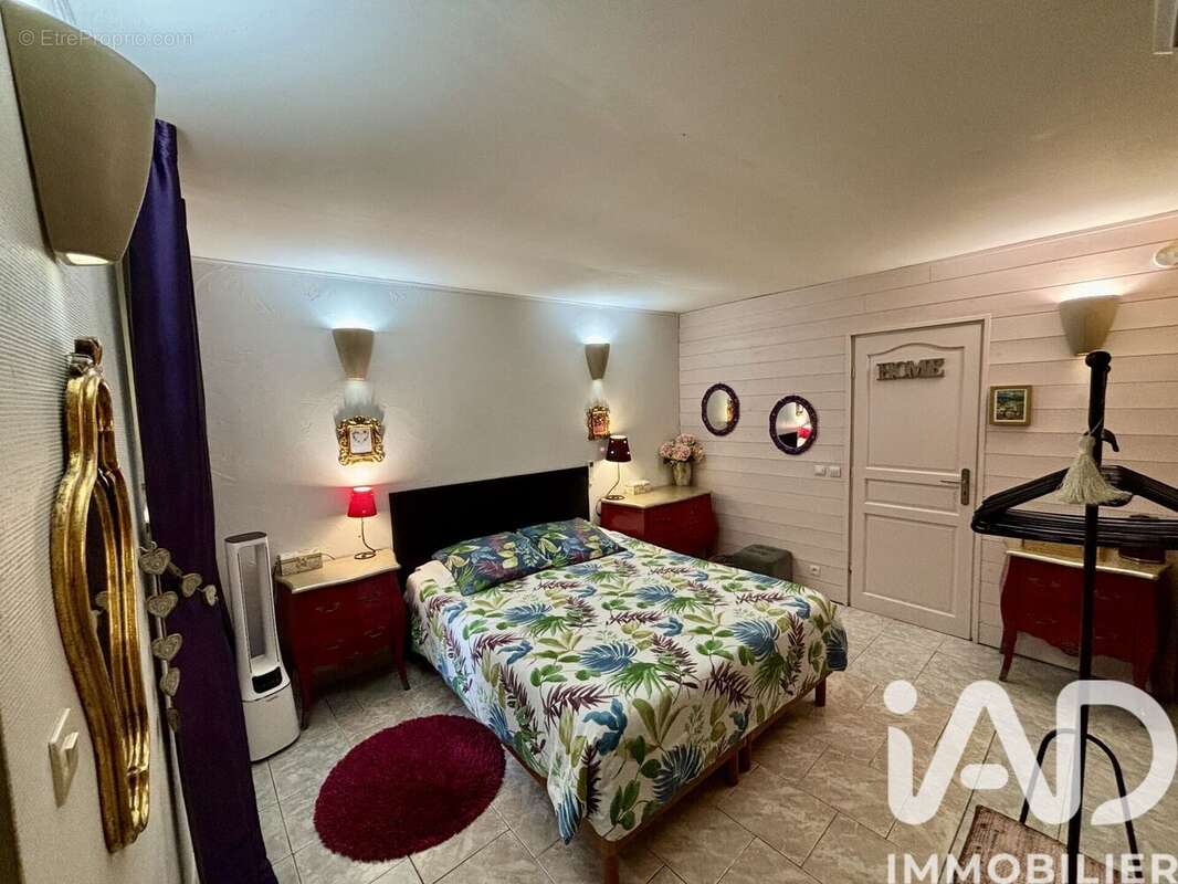 Maison 65 m² à Sarlat-La-Caneda  - photo 6
