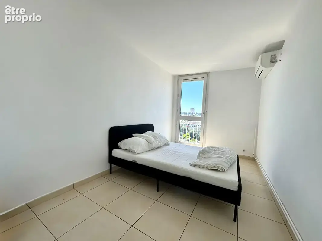 Appartement T4 de 76 m2, étage élevé, Les Olives 13013 - photo 9