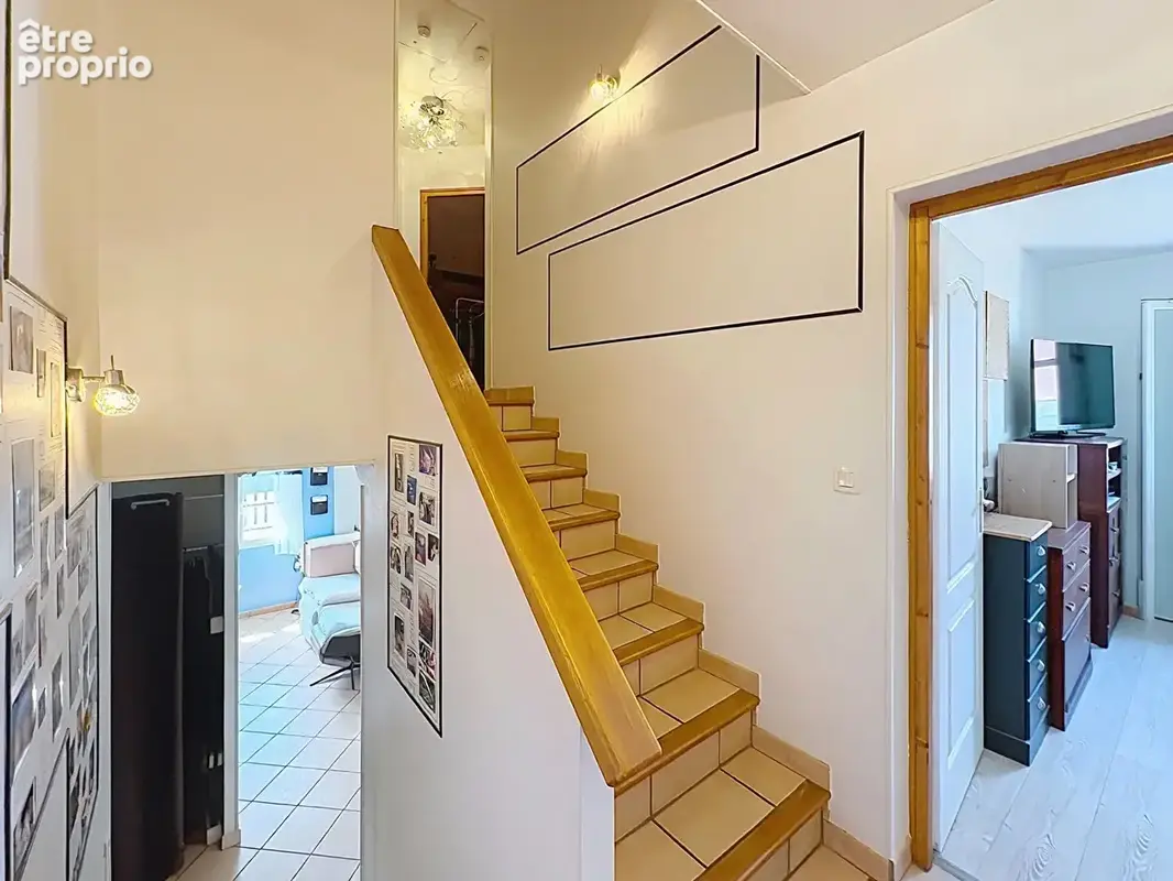 Maison Scientrier 5 pièces 89 ,40 m² habitables 122.90 m² utiles. - photo 6