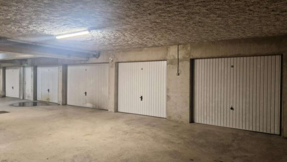 Appartement à MEZE