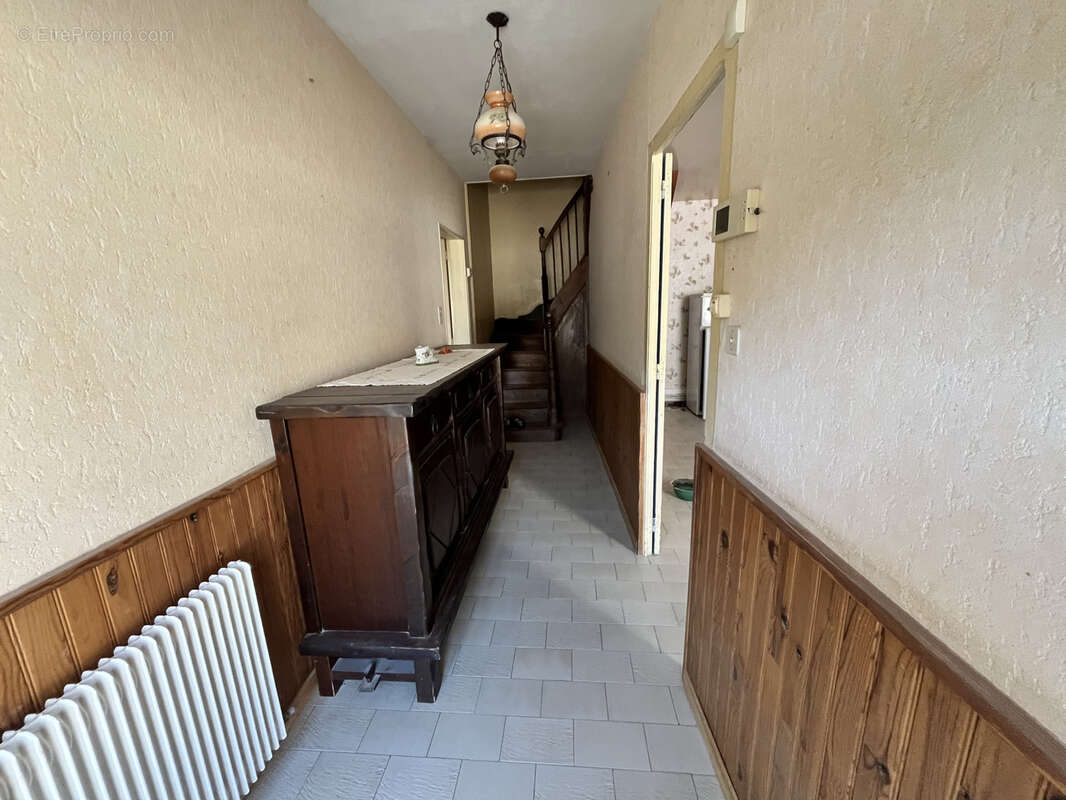 Maison à LOUZAC-SAINT-ANDRE