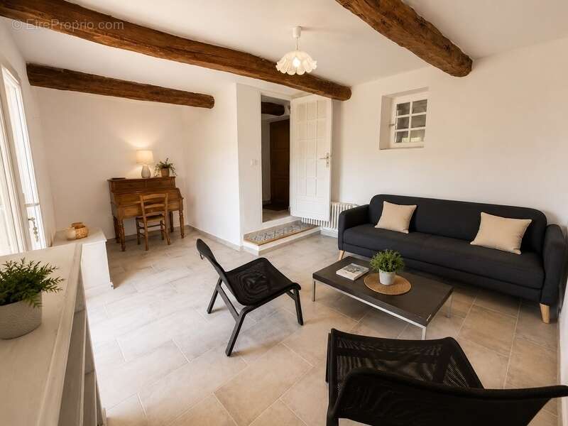 Maison à BONNIEUX