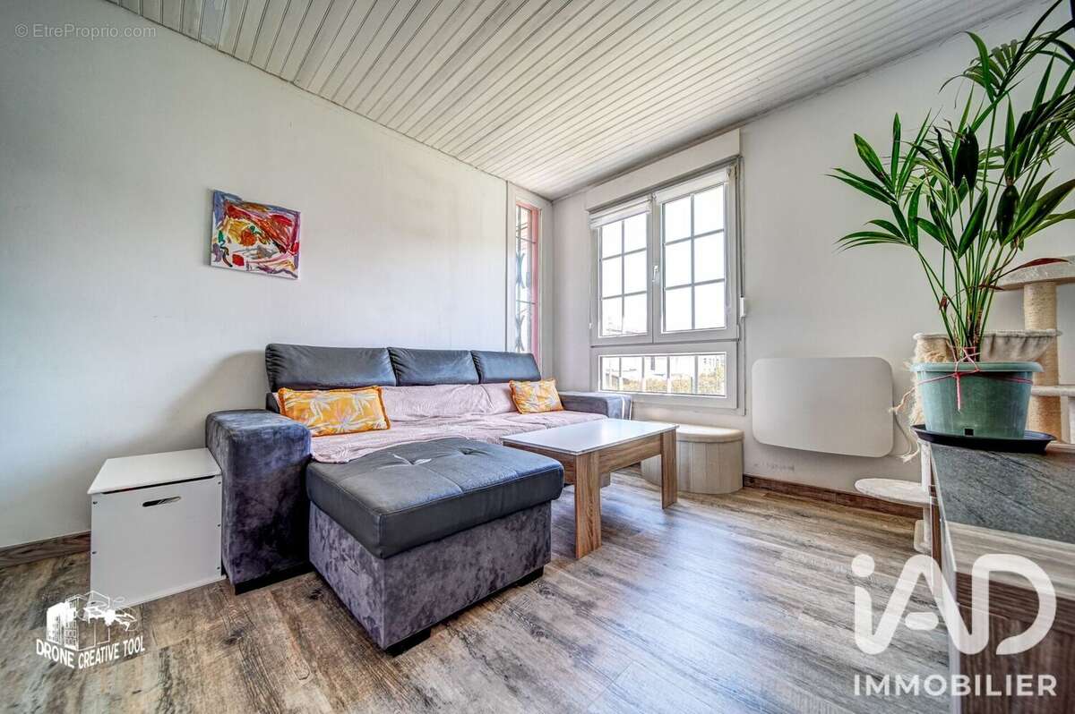 Appartement 72 m² à Yutz  - photo 2
