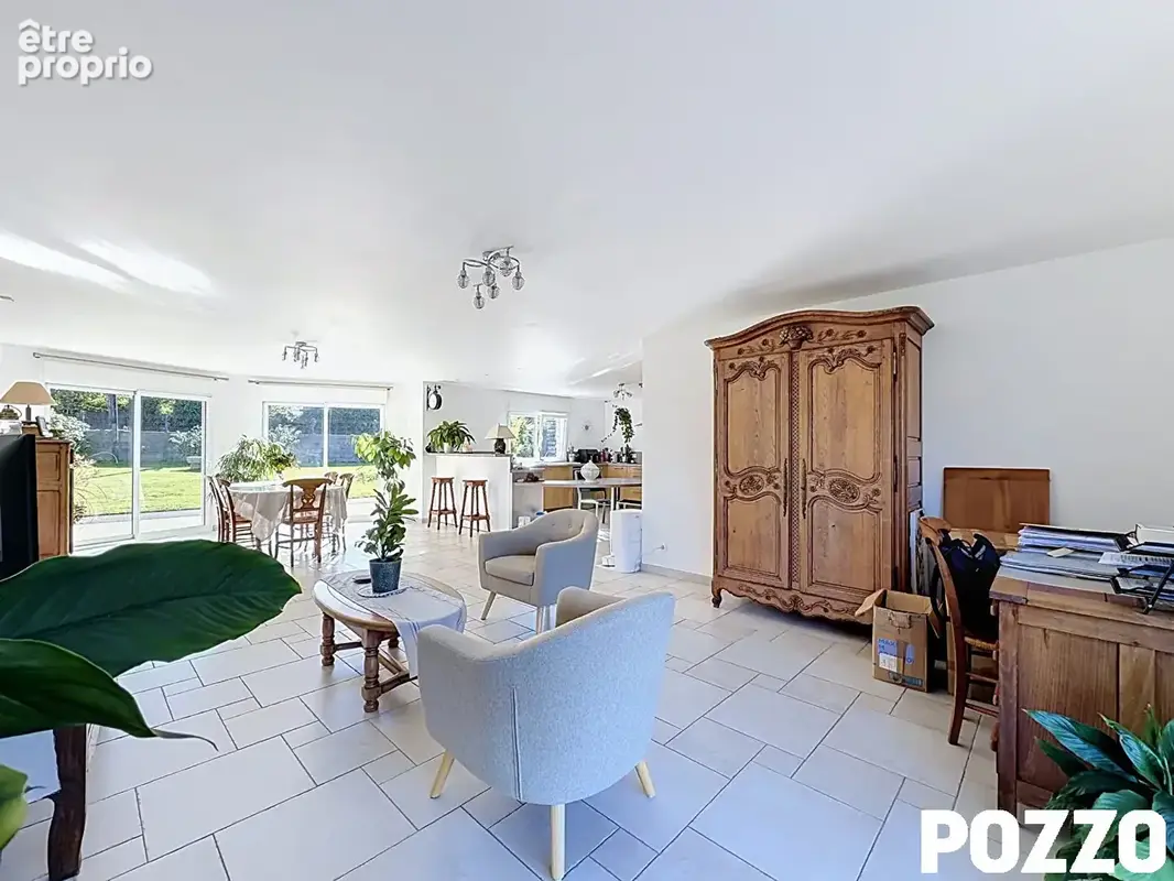 Maison Bricquebec En Cotentin 6 pièce(s) 205.5 m2 - Quettetot - très bon état - lumineux - vie de plain pied - photo 8