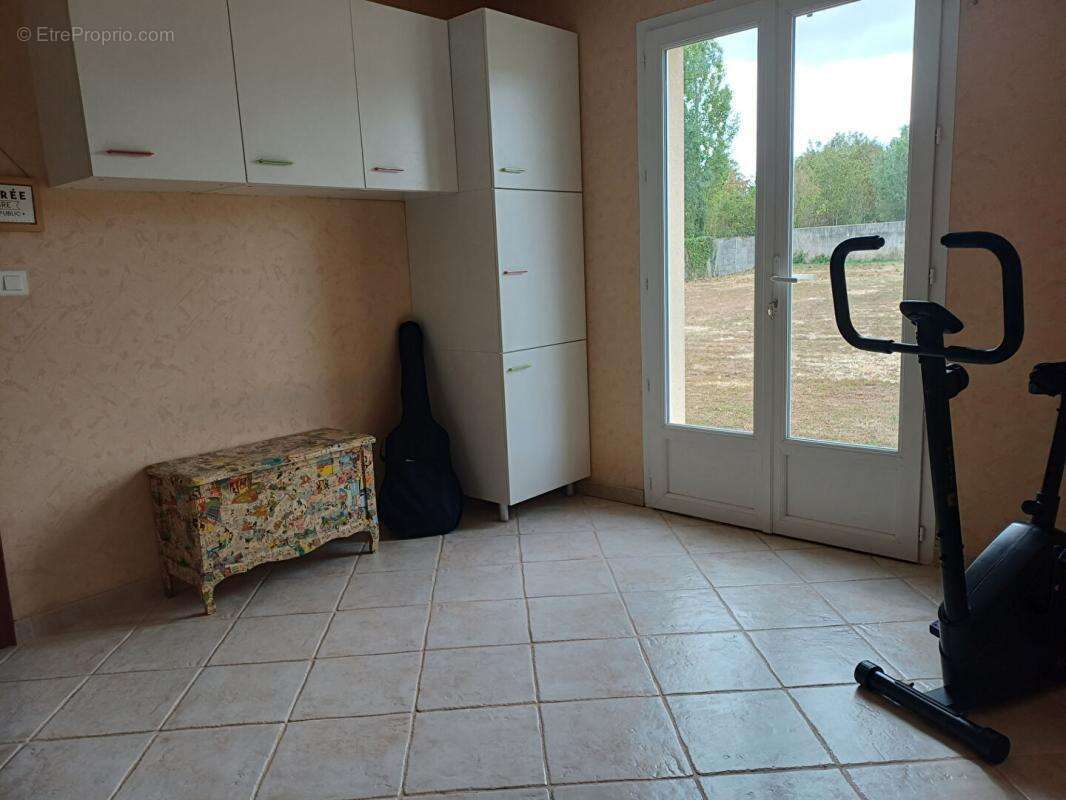 Saint Gelais - Plain-pied 4 chambres - photo 8
