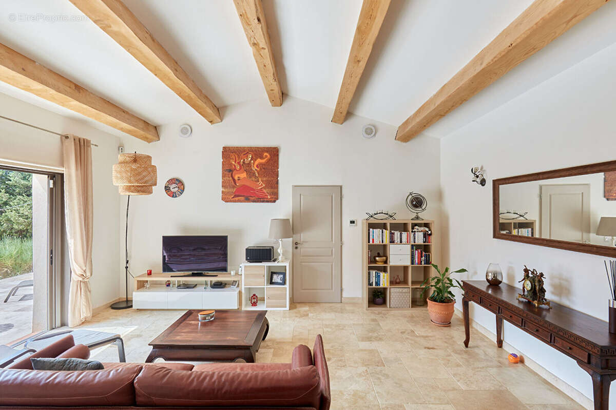 Maison à ROGNES