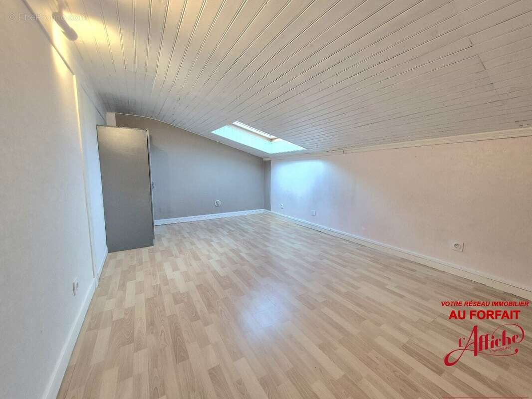 Maison à CASTELGINEST