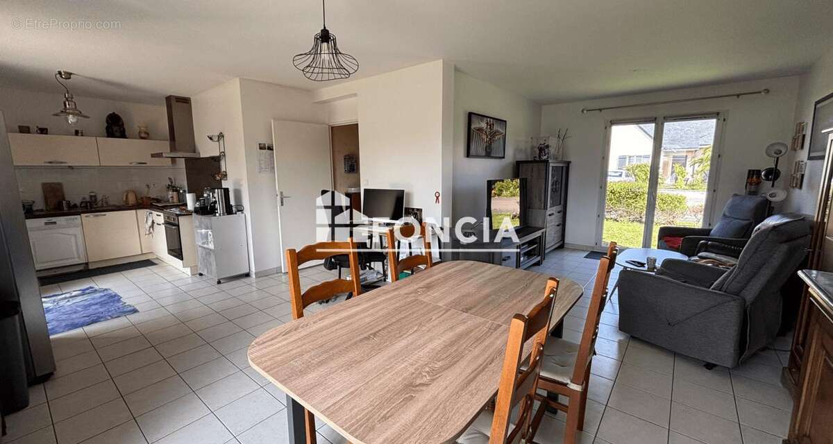 À Vendre - Clohars-Fouesnant - Maison Individuelle - 2002 - Au calme - Garage - Jardin Clos - photo 3