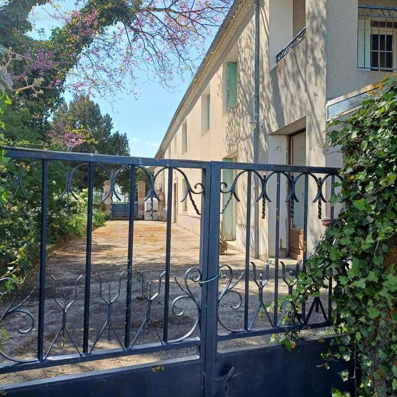 Agen nerac bel enclos maison dependances gros potentiel - photo 2