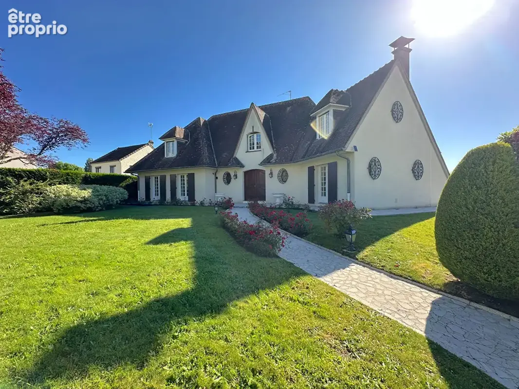 Photo Maison à Clermont au prix de 543 000€